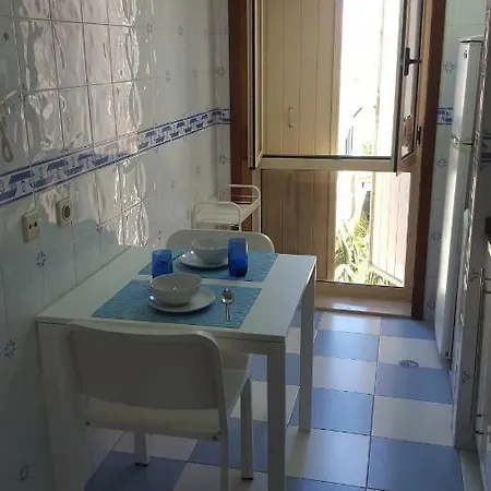 Apartment 829